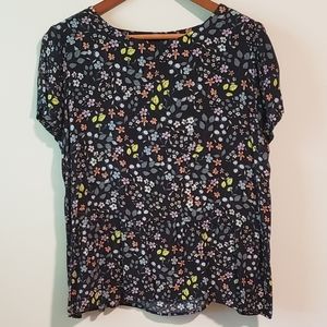 Ann Taylor LOFT Floral Keyhole Button Blouse L